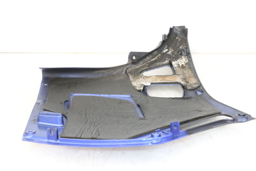 photo de LEWY PRZEDNI BOK KAWASAKI GTR 1000 (1994 - 2004) - Szczegół części