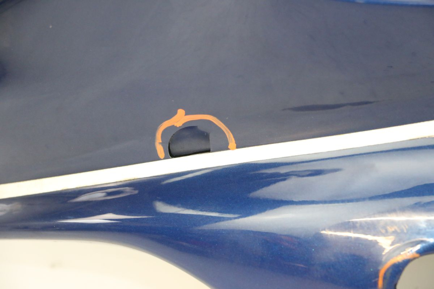 photo de LEWY PRZEDNI BOK KAWASAKI ZR7 ZR-7 S 750 (1999 - 2004) - Widok z bliska