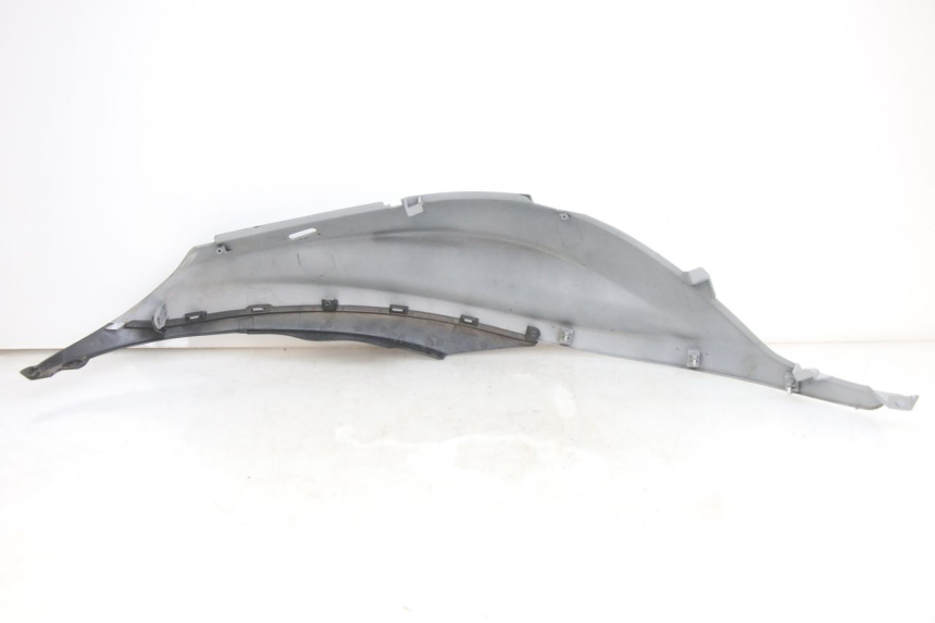 photo de LEWY PRZEDNI BOK PIAGGIO MEDLEY 125 (2016 - 2023) - Inny kąt widzenia