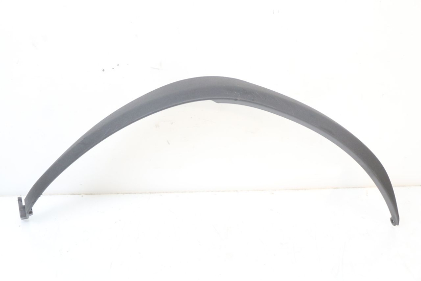 photo de LEWY PRZEDNI BOK PIAGGIO MP3 HPE 350 (2018 - 2020) - Zbliżenie techniczne