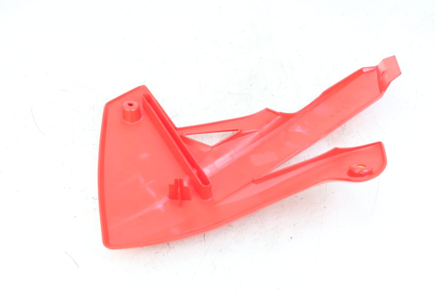 photo de LEWY PRZEDNI BOK RIEJU MRT 50 (2018 - 2021) - Zoom stanu zużycia