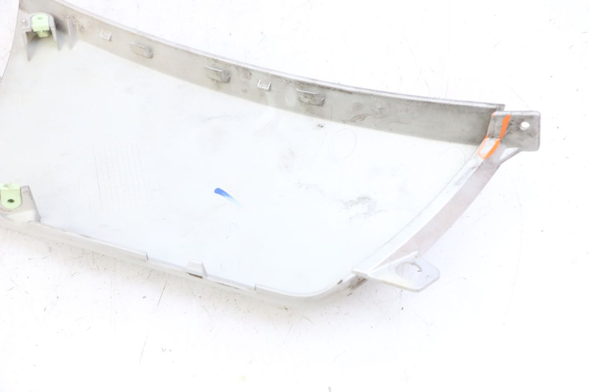 photo de LEWY PRZEDNI BOK PEUGEOT CITYSTAR 2T 50 (2018 - 2021) - Szczegół części