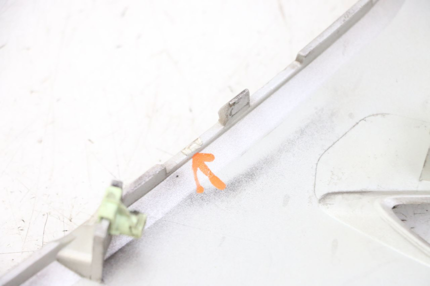 photo de LEWY PRZEDNI BOK PEUGEOT CITYSTAR 2T 50 (2018 - 2021) - Zbliżenie techniczne