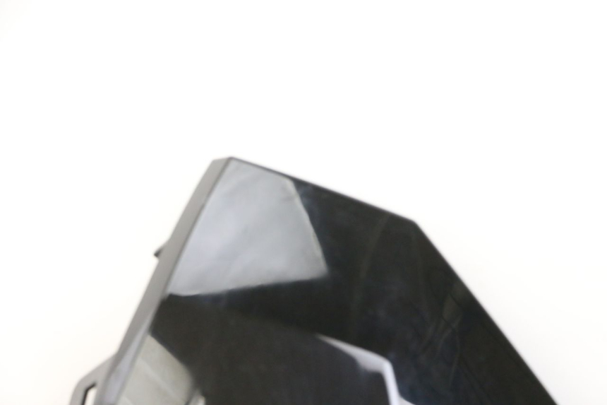 photo de LEWY PRZEDNI BOK PEUGEOT TWEET 4T 50 (2023 - 2025) - Zbliżenie komponentów