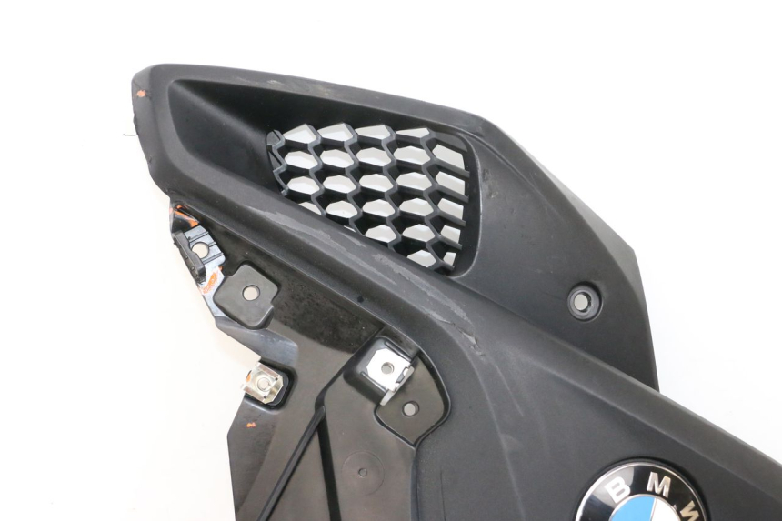 photo de LEWY PRZEDNI BOK BMW R GS 1250 (2021 - 2024) - Oznaczenia i referencje
