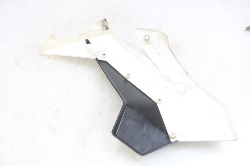 photo de LEWY PRZEDNI BOK YCF R-START 125 - Zoom stanu zużycia