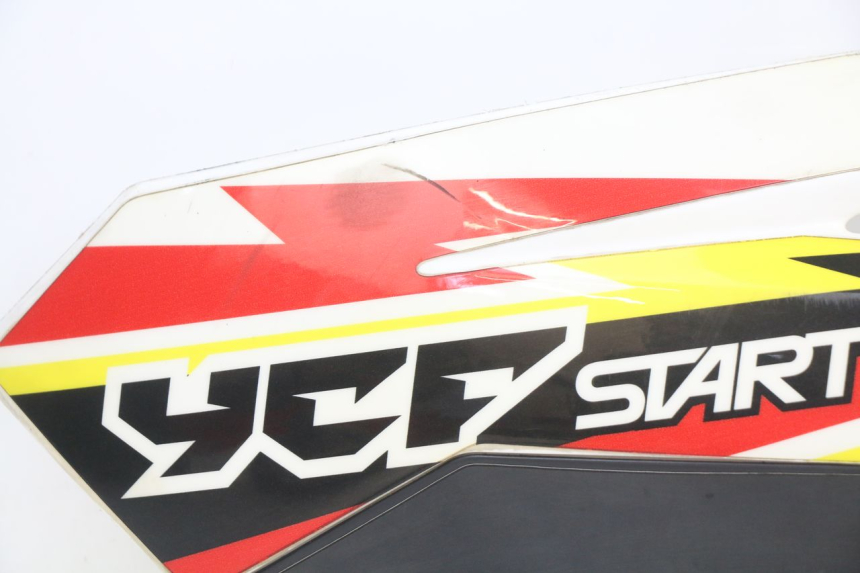 photo de LEWY PRZEDNI BOK YCF R-START 125 - Punkty mocowania