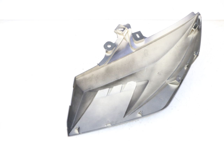 photo de LEWY PRZEDNI BOK MAG POWER R-STREET 50 (2016 - 2025) - Szczegół części