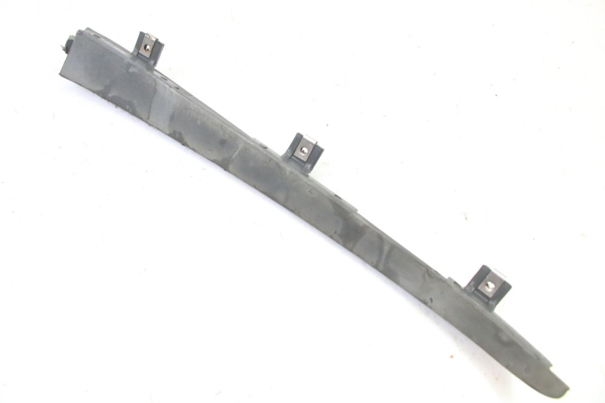 photo de LEWY PRZEDNI BOK PIAGGIO SUPER LX 125 (2000 - 2003) - Punkty mocowania