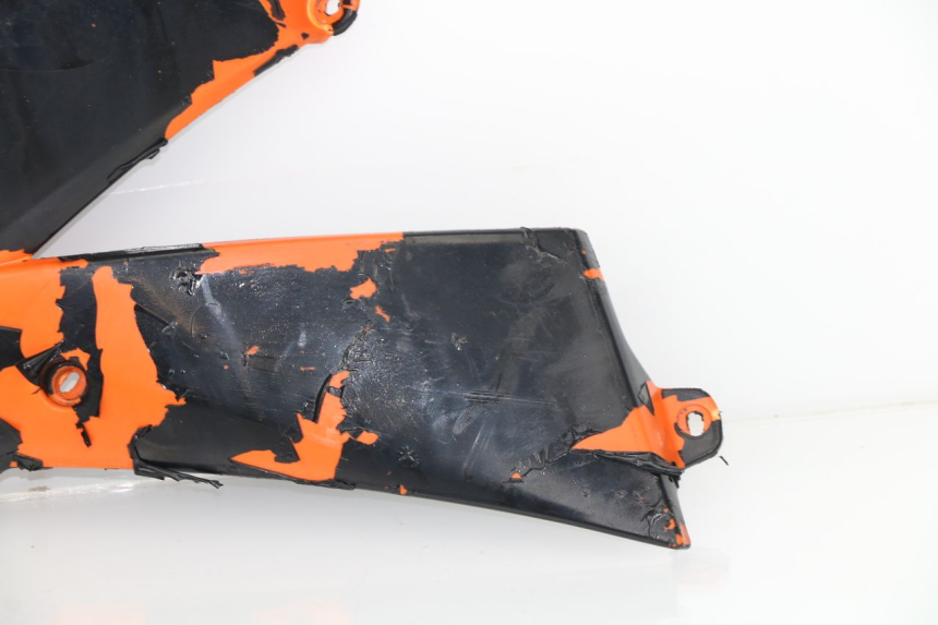 photo de LEWY PRZEDNI BOK PANELU KTM SX 65 (2003 - 2008) - Zoom stanu zużycia