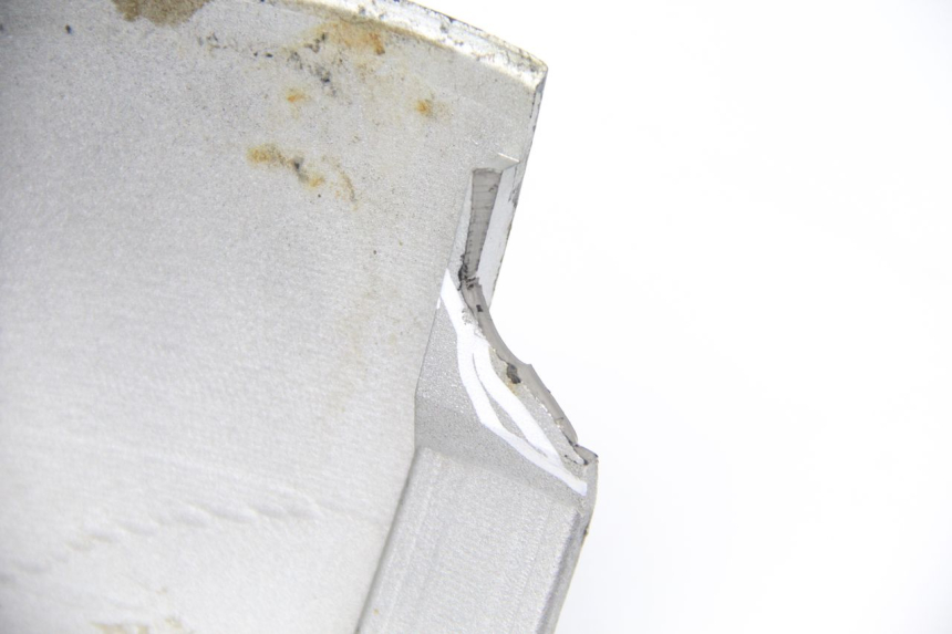 photo de LEWY PRZEDNI BOK SUZUKI UC EPICURO 125 (1999 - 2003) - Stan powierzchni