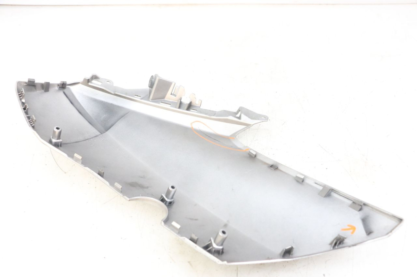 photo de LEWY PRZEDNI BOK YAMAHA XMAX X-MAX ABS 125 (2017 - 2020) - Szczegół części