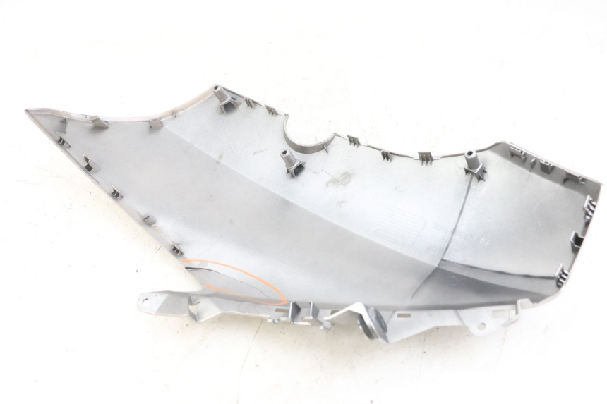 photo de LEWY PRZEDNI BOK YAMAHA XMAX X-MAX ABS 125 (2017 - 2020) - Widok ogólny