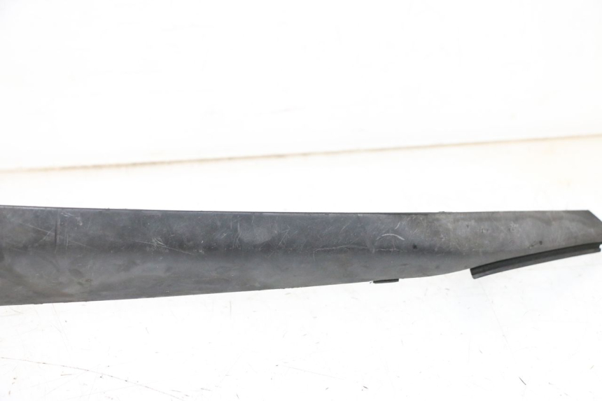 photo de LEWY PRZEDNI BOK YAMAHA XMAX X-MAX 125 (2006 - 2009) - Stan powierzchni