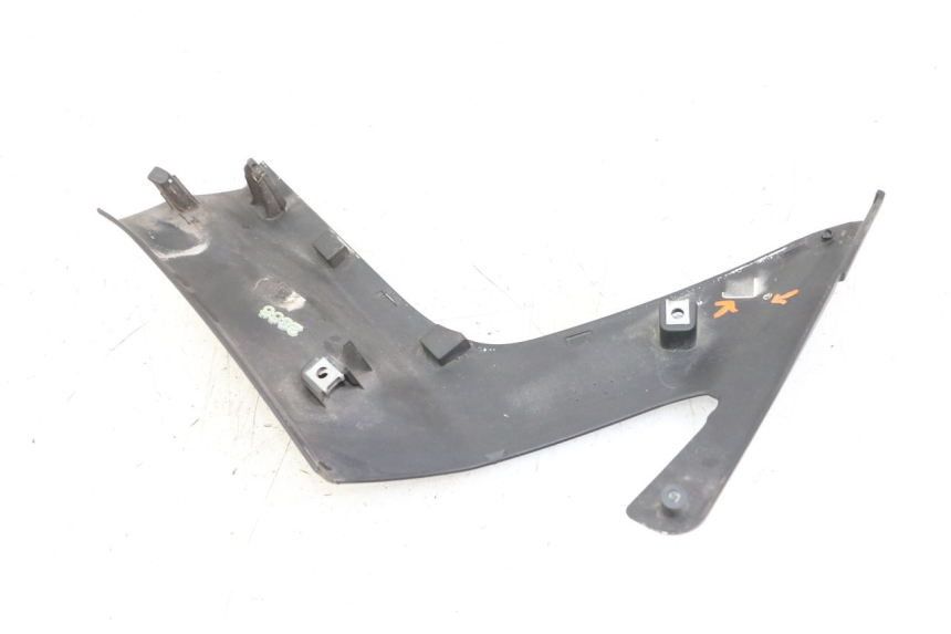 photo de LEWY PRZEDNI BOK YAMAHA X-MAX XMAX ABS 250 (2010 - 2014) - Zoom stanu zużycia