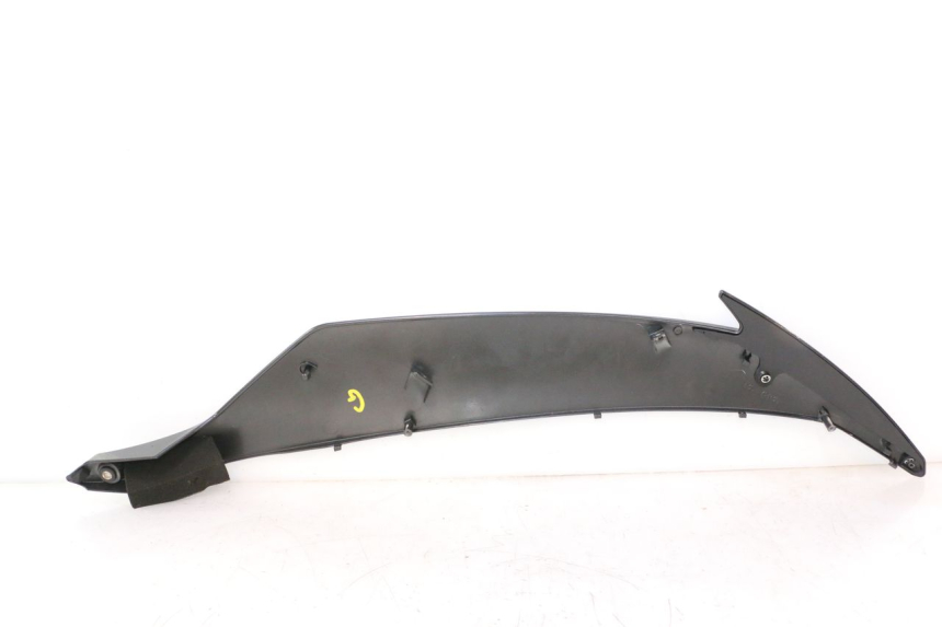 photo de LEWY PRZEDNI BOK YAMAHA YZF R6 600 (2008 - 2009) - Szczegóły charakterystyczne