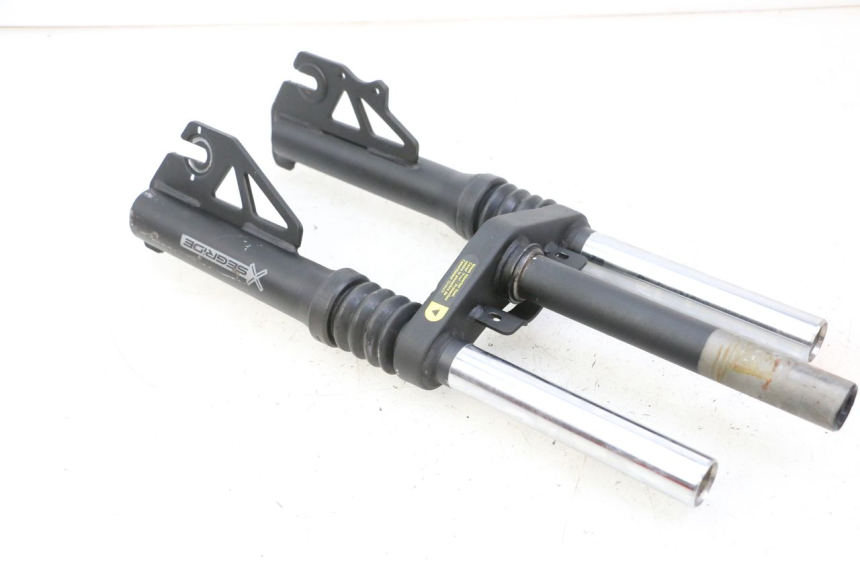 photo de WIDEŁKI SEGWAY NINEBOT ZT3 PRO 1 - Zbliżenie techniczne