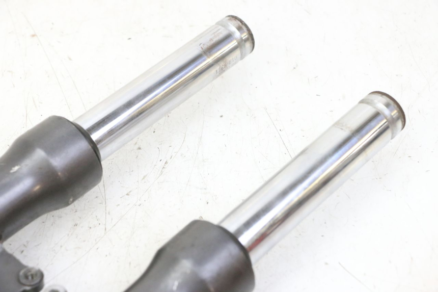 photo de OSŁONA WIDEŁEK AMORTYZATORA KYMCO AGILITY 4T 50 (2005 - 2018) - Część sprawdzona