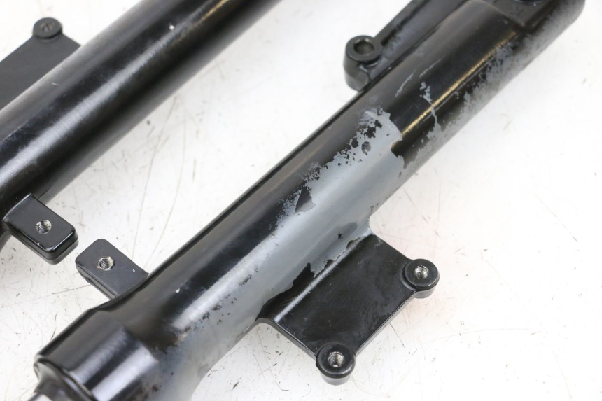 photo de OSŁONA WIDEŁEK AMORTYZATORA KYMCO AGILITY 4T 50 (2018 - 2022) - Widok produktu