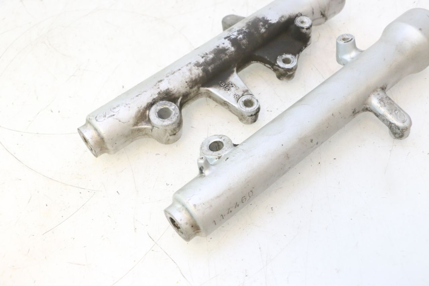 photo de TULEJA WIDEŁEK SUZUKI BURGMAN 125 (2007 - 2014) - Zbliżenie techniczne
