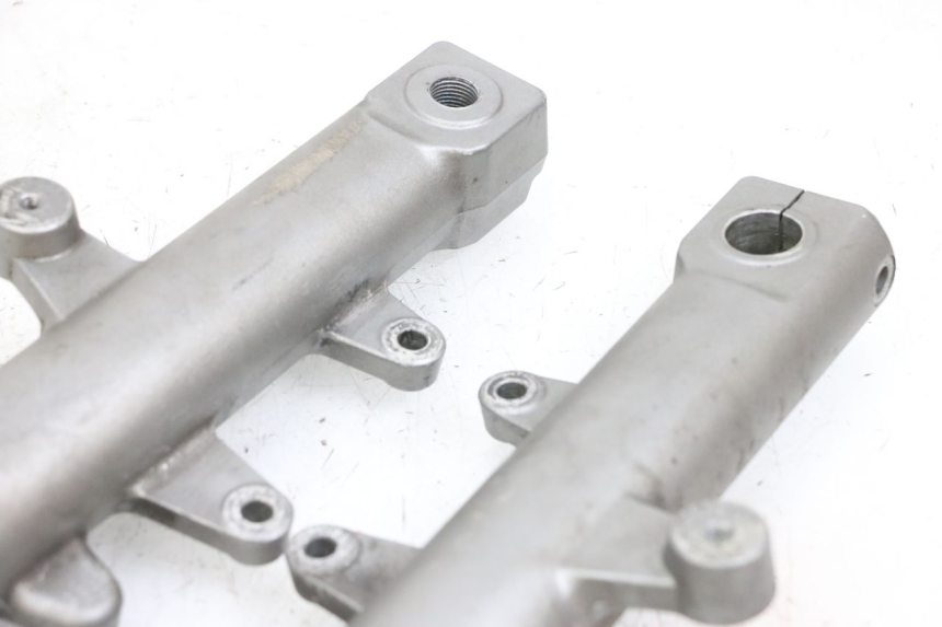 photo de OSŁONA WIDEŁEK ZAWIESZENIA PRZEDNIEGO SUZUKI BURGMAN EXECUTIVE ABS 650 (2006 - 2012) - Punkty mocowania