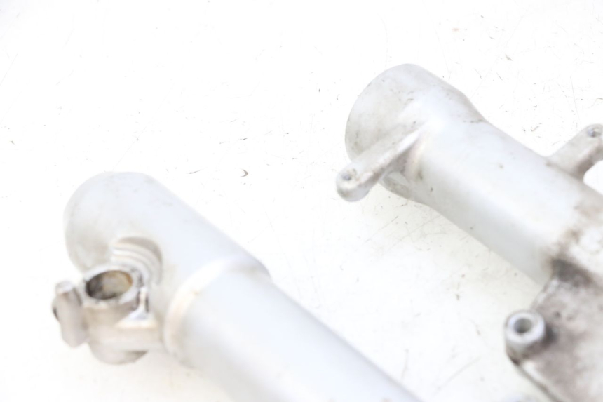 photo de OSŁONA WIDEŁEK ZAWIESZENIA PRZEDNIEGO PEUGEOT CITYSTAR 50 (2013 - 2017) - Zoom stanu zużycia