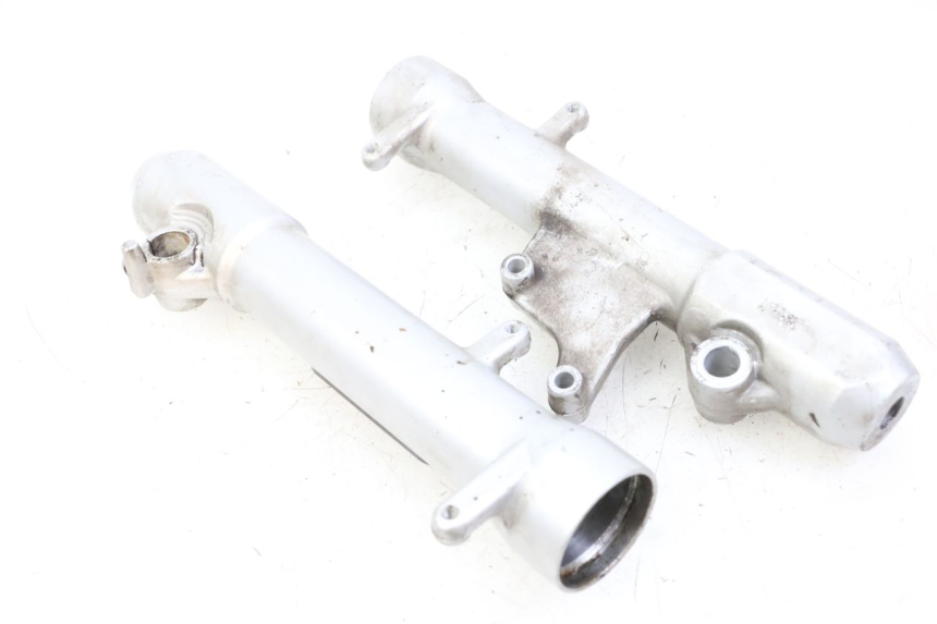 photo de OSŁONA WIDEŁEK ZAWIESZENIA PRZEDNIEGO PEUGEOT CITYSTAR 50 (2013 - 2017) - Inny kąt widzenia