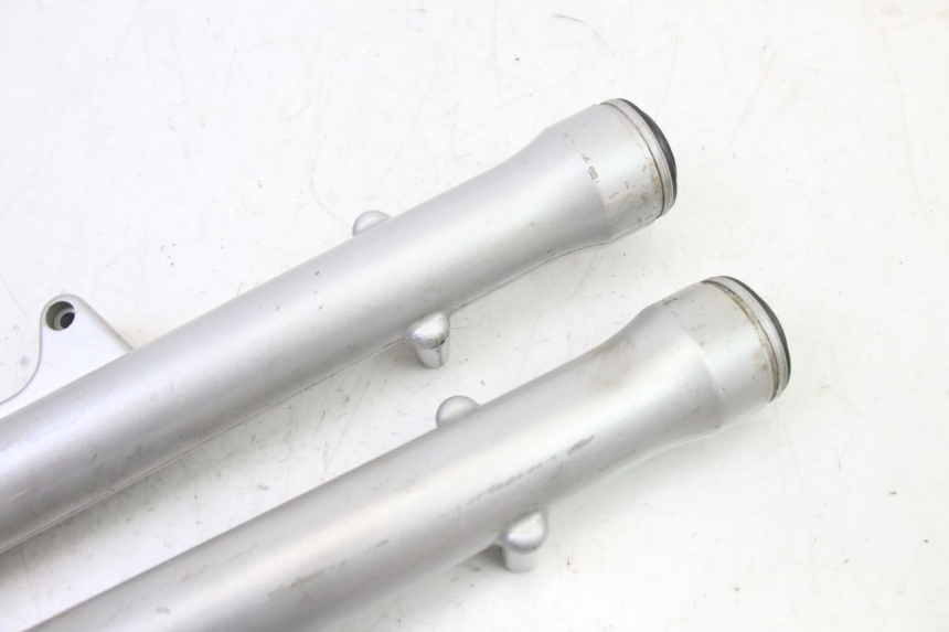 photo de OSŁONA WIDEŁEK ZAWIESZENIA PRZEDNIEGO APRILIA CLASSIC 125 (1995 - 2001) - Zoom stanu zużycia