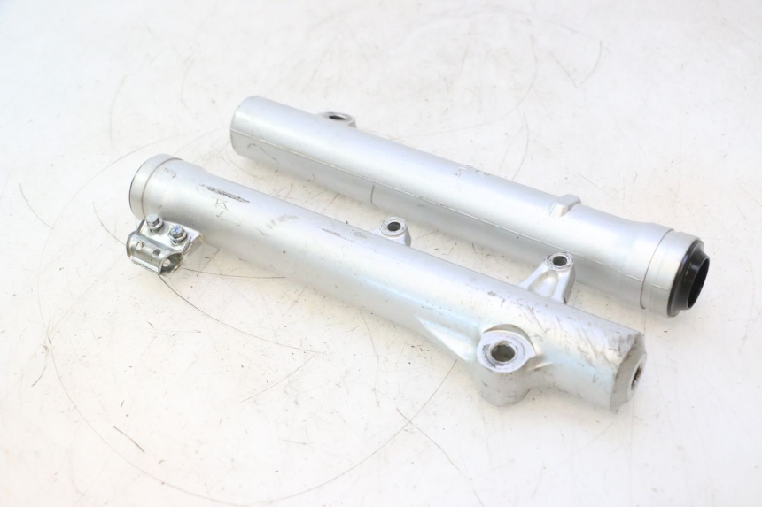 photo de OSŁONA WIDEŁEK ZAWIESZENIA PRZEDNIEGO HONDA CRF CR-F 125 (2020 - 2021) - Szczegół części