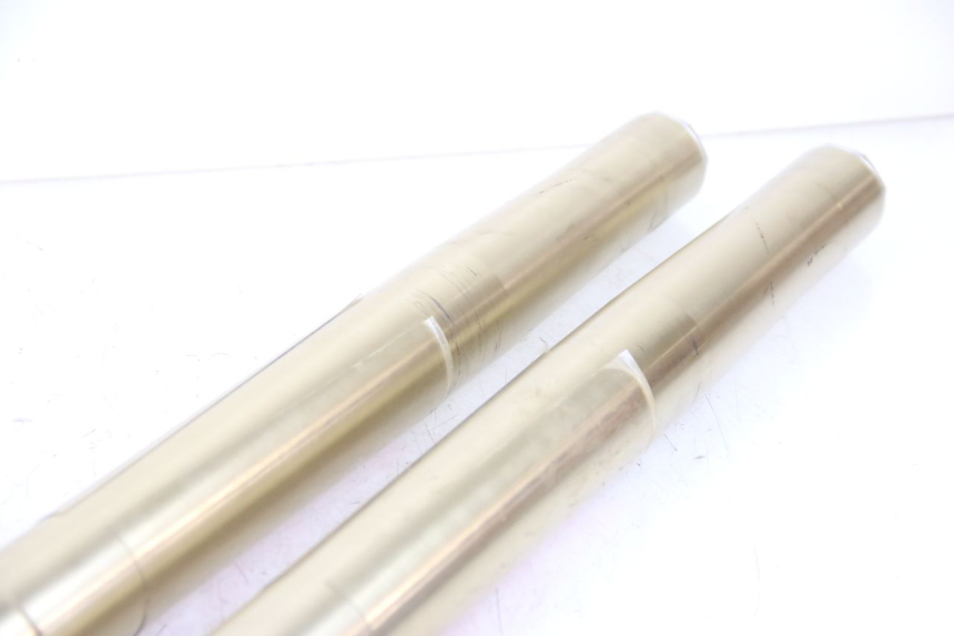 photo de OSŁONA WIDEŁEK ZAWIESZENIA PRZEDNIEGO HONDA CRF 250 (2010 - 2013) - Zoom stanu zużycia