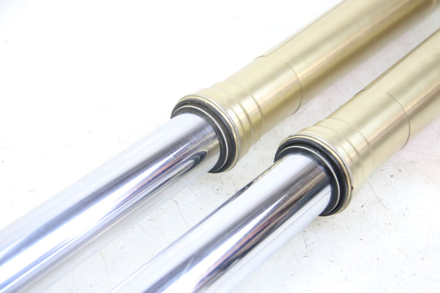 photo de OSŁONA WIDEŁEK ZAWIESZENIA PRZEDNIEGO HONDA CRF 250 (2010 - 2013) - Stan powierzchni