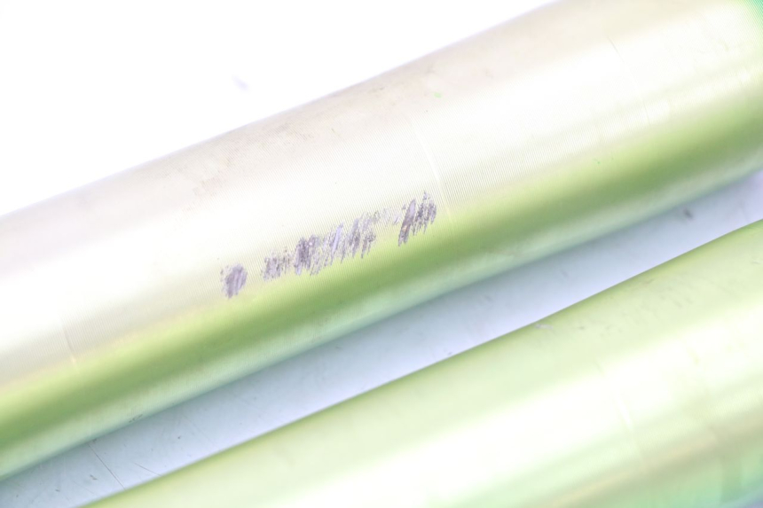 photo de OSŁONA WIDEŁEK AMORTYZATORA CCR DIRT BIKE 125 - Inny kąt widzenia