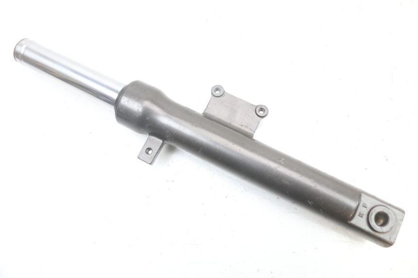 photo de PRAWY TUBUS WIDEŁEK KYMCO AGILITY 4T 50 (2005 - 2018) - Widok główny