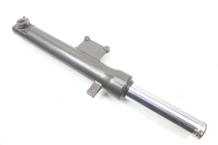 photo de PRAWY TUBUS WIDEŁEK KYMCO AGILITY 4T 50 (2005 - 2018) - Widok ogólny