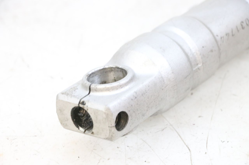 photo de PRAWY TUBUS WIDEŁEK YAMAHA FZ6 N FAZER 600 (2004 - 2006) - Zoom stanu zużycia