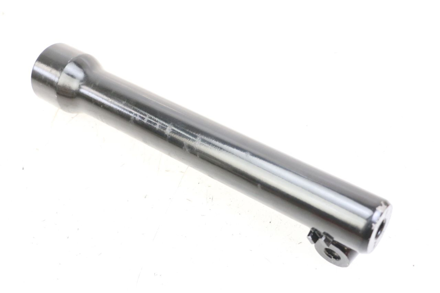 photo de PRAWY POKROWIEC WIDEŁEK PEUGEOT TWEET 4T 50 (2023 - 2025) - Inny kąt widzenia