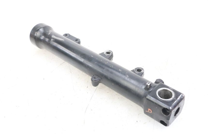 photo de PRAWY TUBUS WIDELECZNY TRIUMPH SPEED TRIPLE T301 900 (1994 - 1996) - Zoom stanu zużycia