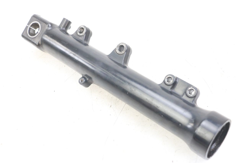 photo de PRAWY TUBUS WIDELECZNY TRIUMPH SPEED TRIPLE T301 900 (1994 - 1996) - Zbliżenie techniczne