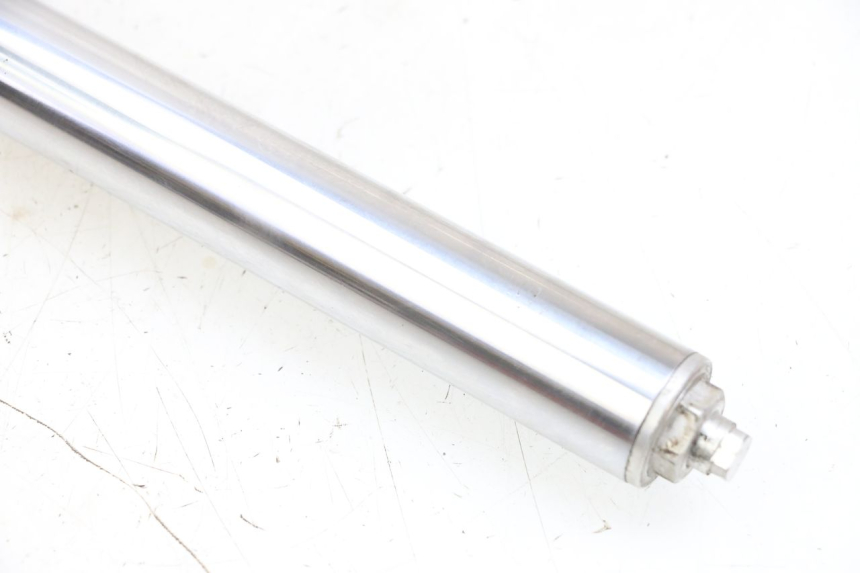 photo de PRAWY TUBUS WIDEŁEK YAMAHA TTR 125 (2000 - 2020) - Widok ogólny