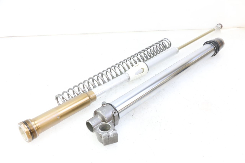 photo de PRAWY TUBUS WIDEŁEK YAMAHA YZF YZ-F 450 (2014 - 2016) - Widok główny