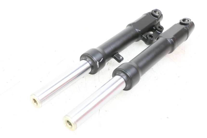 photo de OSŁONA WIDEŁEK ZAWIESZENIA PRZEDNIEGO WAYSCRAL E-START 1 (2018 - 2022) - Zbliżenie techniczne