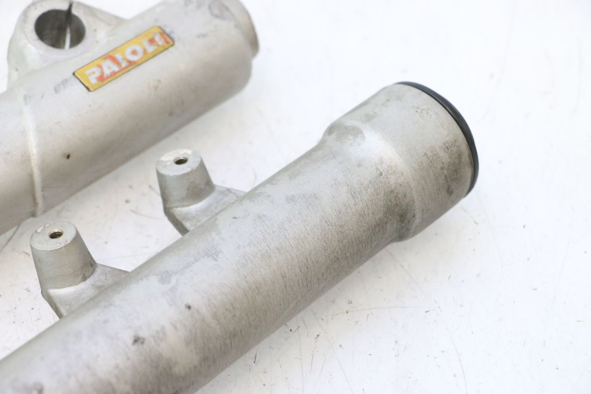photo de OSŁONA WIDEŁEK ZAWIESZENIA PRZEDNIEGO PEUGEOT ELYSTAR 50 (2002 - 2014) - Kontrola wizualna