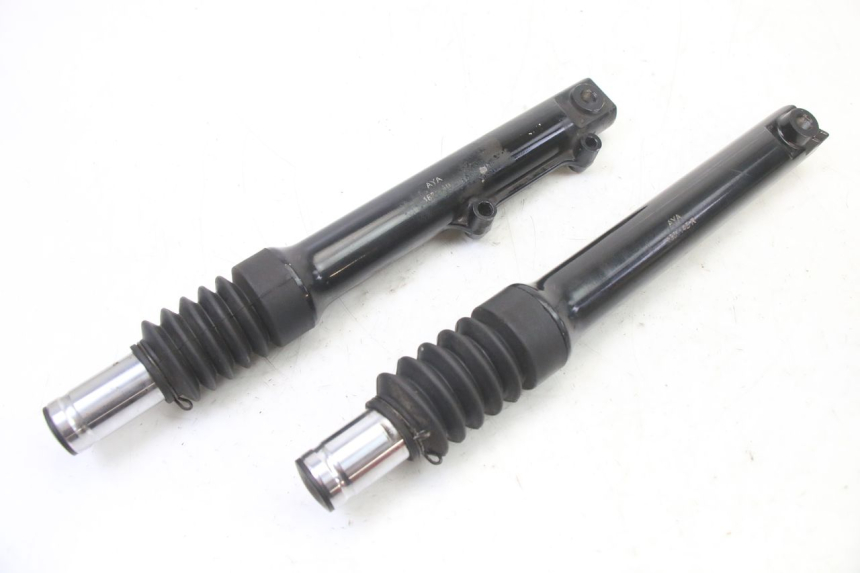 photo de OSŁONA WIDEŁEK ZAWIESZENIA PRZEDNIEGO SYM FIDDLE 3 III 125 (2014 - 2020) - Zbliżenie techniczne