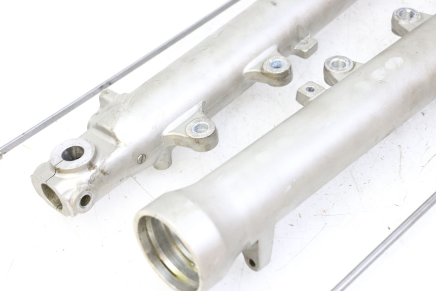 photo de OSŁONA WIDEŁEK ZAWIESZENIA PRZEDNIEGO YAMAHA FJ 36Y 1100 (1984 - 1985) - Szczegół części