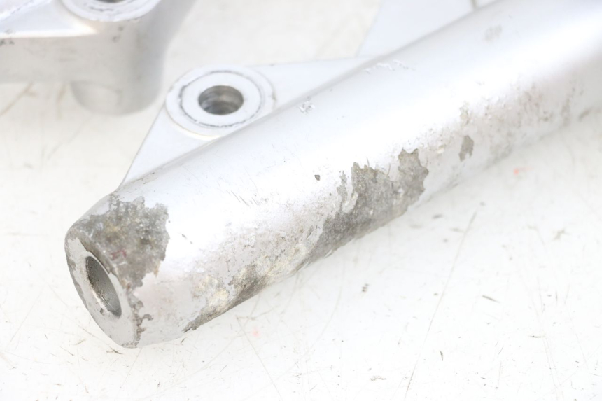 photo de OSŁONA WIDEŁEK ZAWIESZENIA PRZEDNIEGO MBK FLAME X 125 (2007 - 2016) - Punkty mocowania