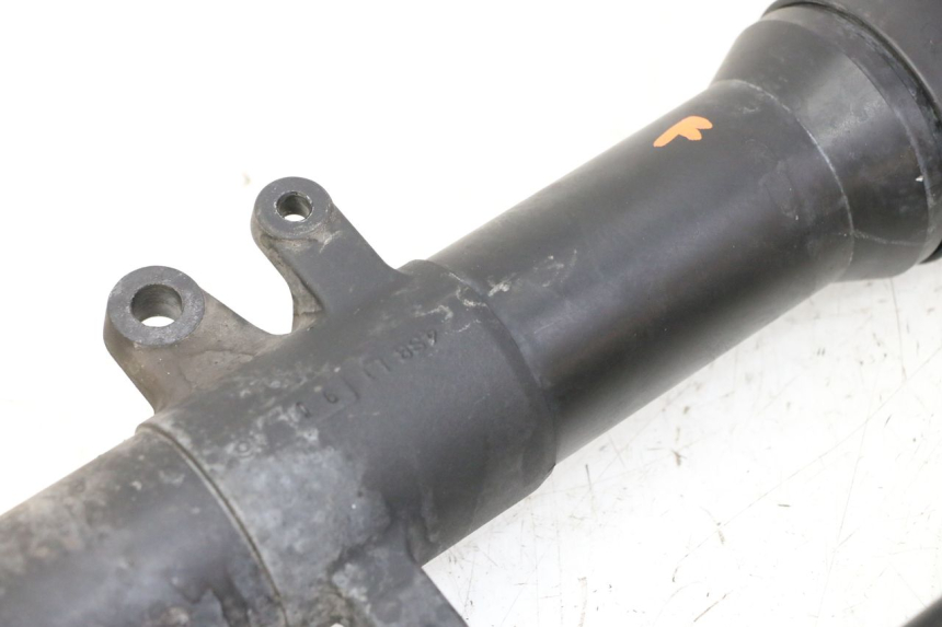 photo de OSŁONA WIDEŁEK ZAWIESZENIA PRZEDNIEGO YAMAHA FZ6 FAZER S2 600 (2007 - 2011) - Zoom stanu zużycia