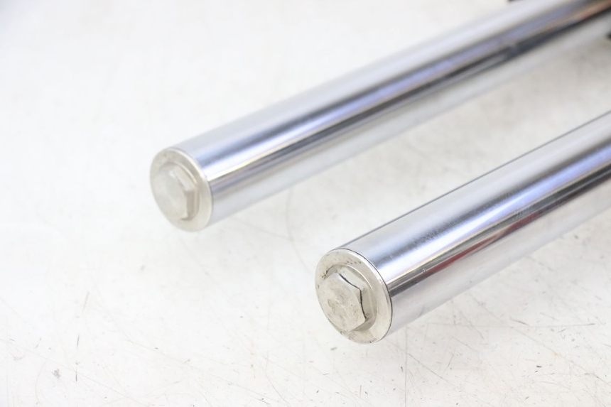 photo de OSŁONA WIDEŁEK ZAWIESZENIA PRZEDNIEGO YAMAHA FZ6 FAZER S2 600 (2007 - 2011) - Stan powierzchni