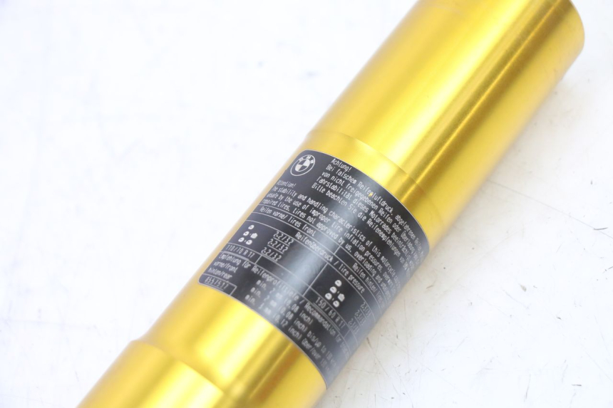 photo de OSŁONA WIDEŁEK ZAWIESZENIA PRZEDNIEGO BMW G310 R 310 (2016 - 2020) - Zbliżenie techniczne