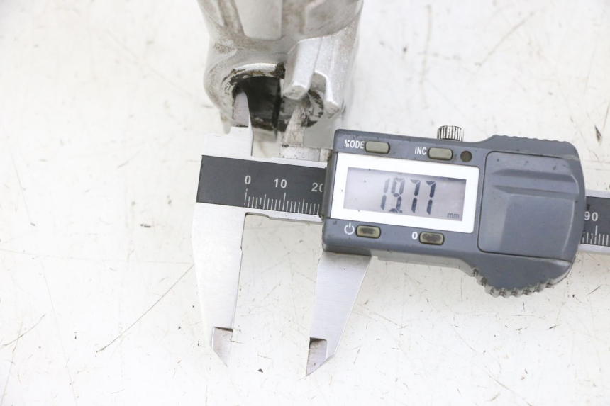 photo de LEWY POKROWIEC WIDEŁEK KSR CODE 125 (2018 - 2020) - Zoom stanu zużycia