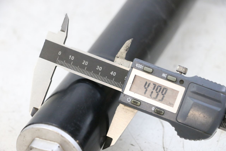 photo de LEWY POKROWIEC WIDEŁEK KSR CODE 125 (2018 - 2020) - Inny kąt widzenia